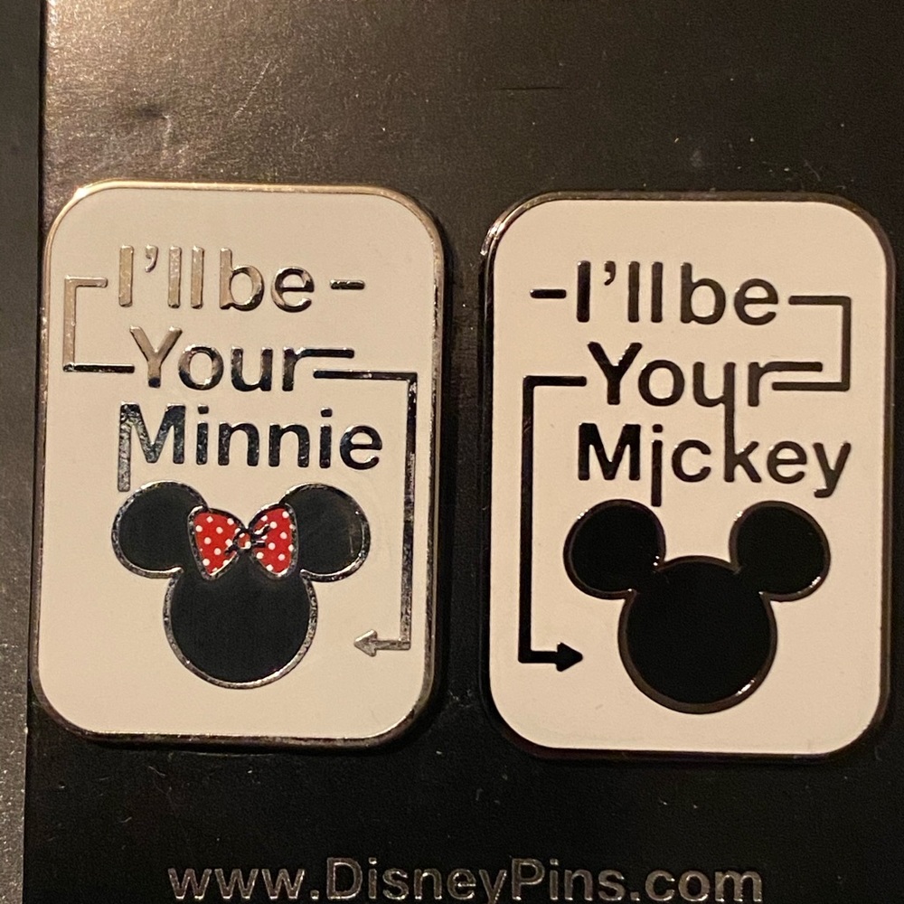 Disney Parks Pins - Minnie & Mickey
